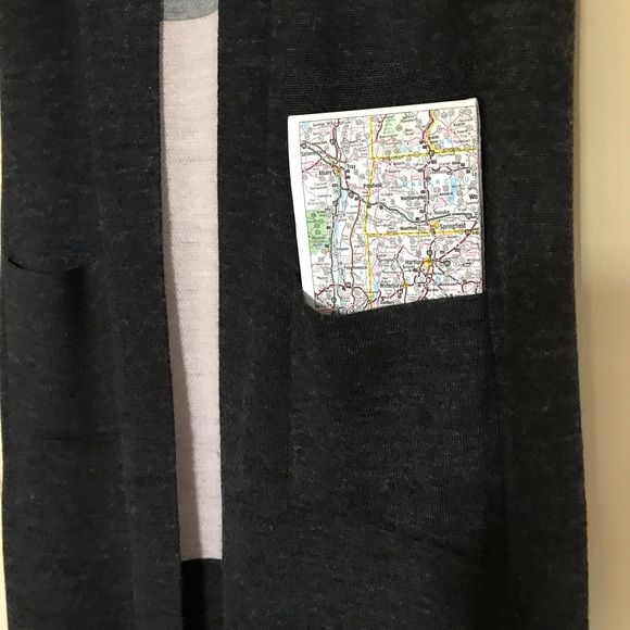 Adrienne Vittadini long sleeveless sweater tunic - Picture 2 of 4